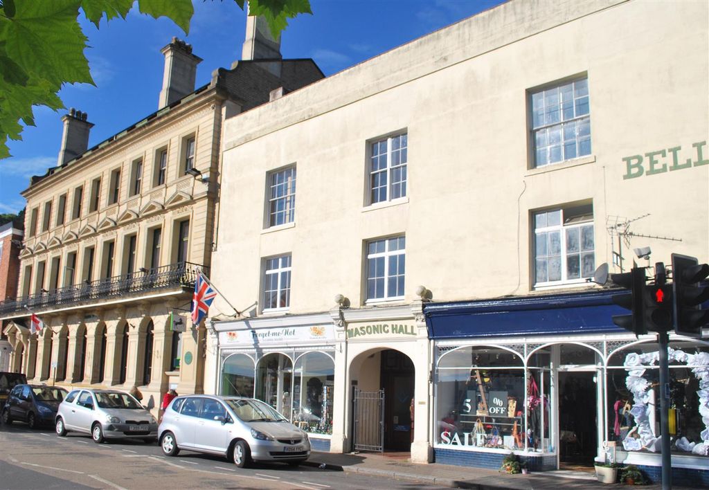 Property photo 1 of 10 007.Jpg