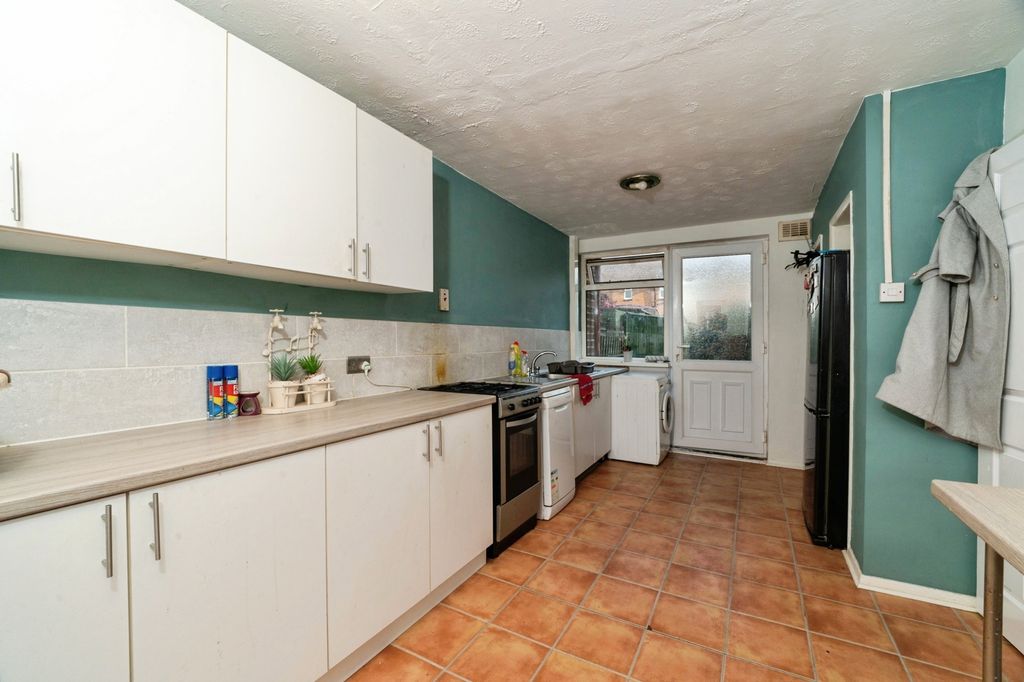 Property photo 3 of 11 Pbox-Img.Jpg