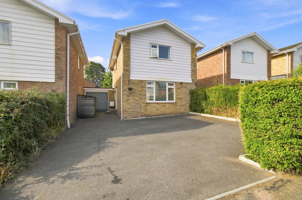 Property photo 1 of 19
