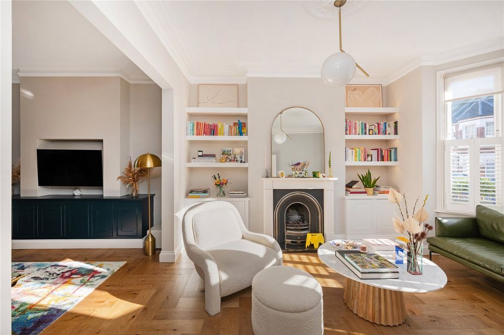 Property photo 2 of 31 Picture No. 02