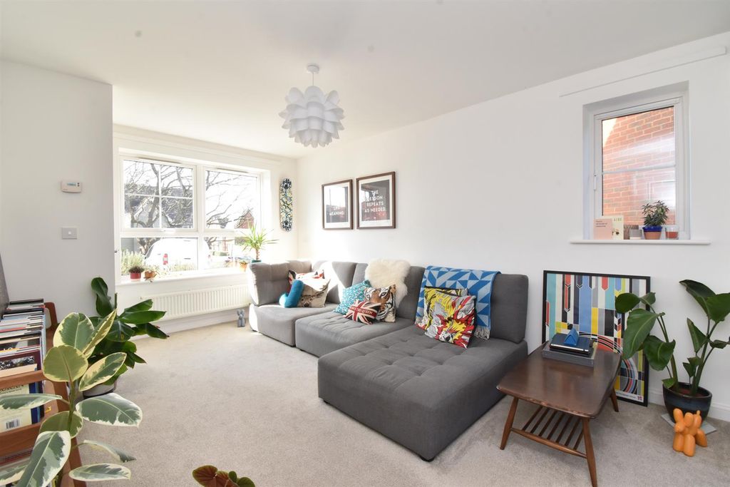 Property photo 3 of 18 Open Plan Living Space