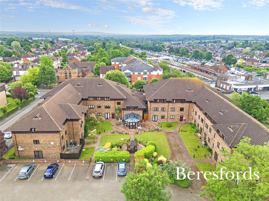 Property photo 1 of 12 Front