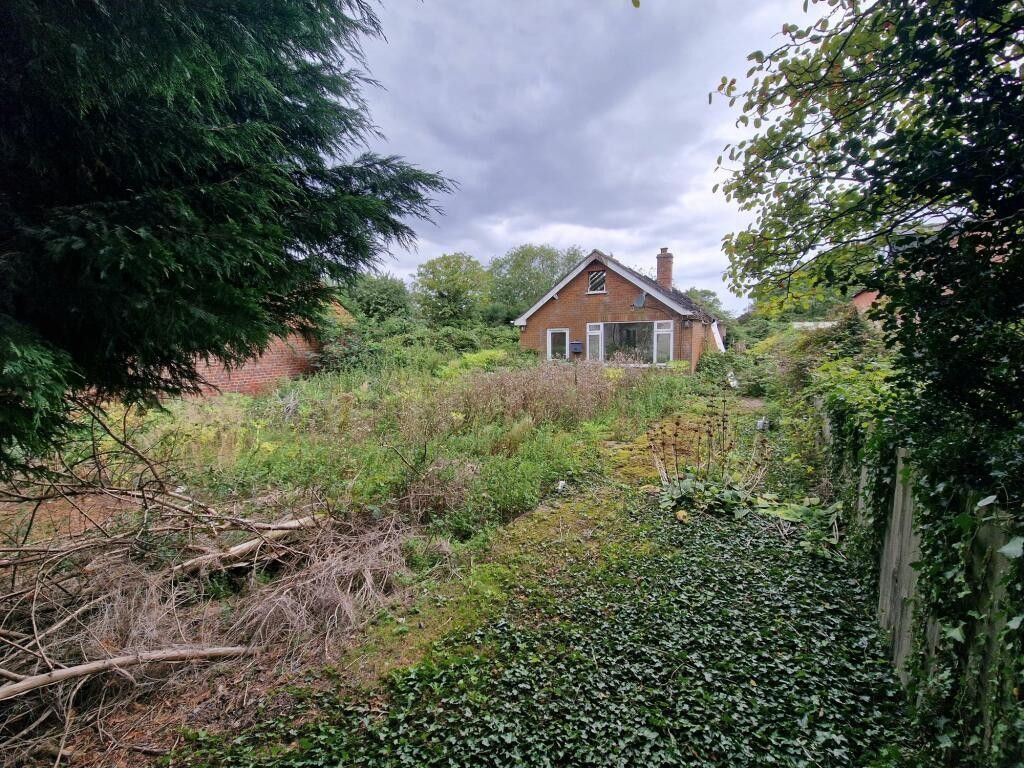 Property photo 1 of 3