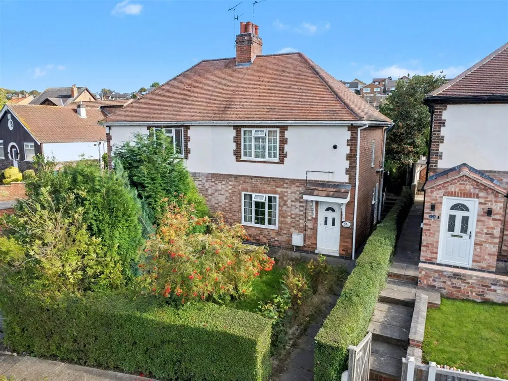 House in Nottingham, Redhill - View 3