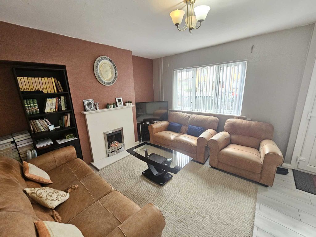 Property photo 3 of 13