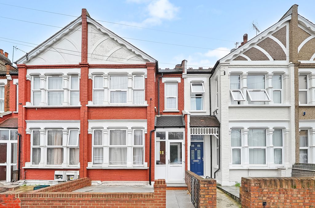 Property photo 2 of 14