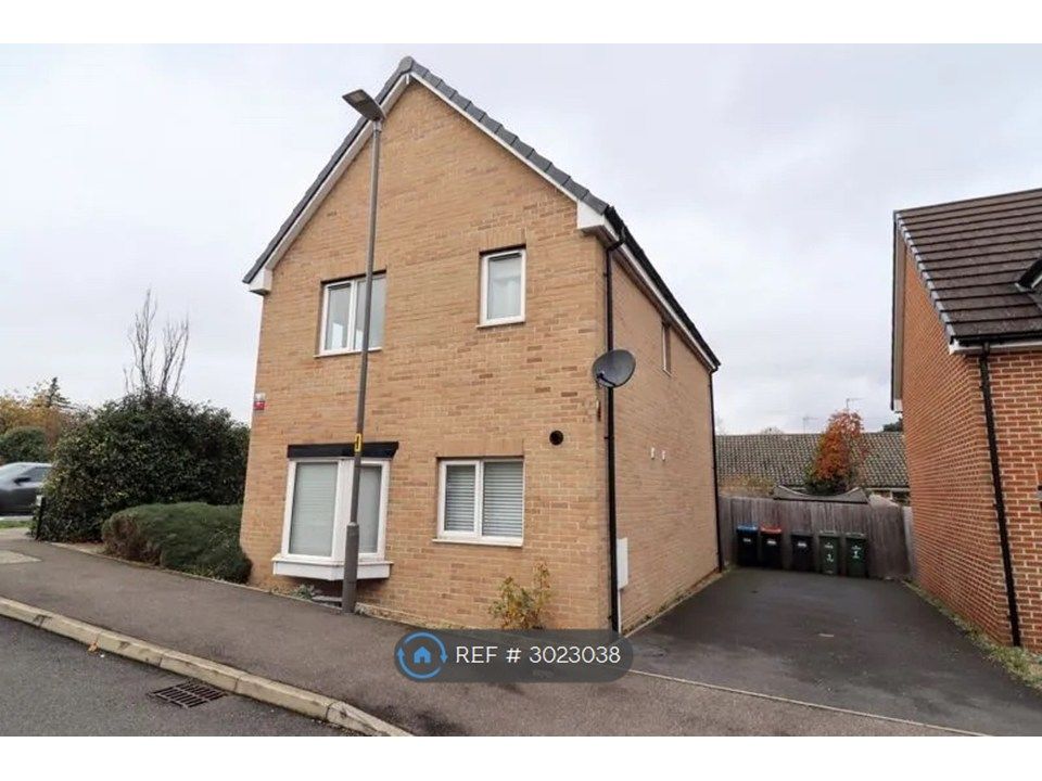 Property photo 3 of 16