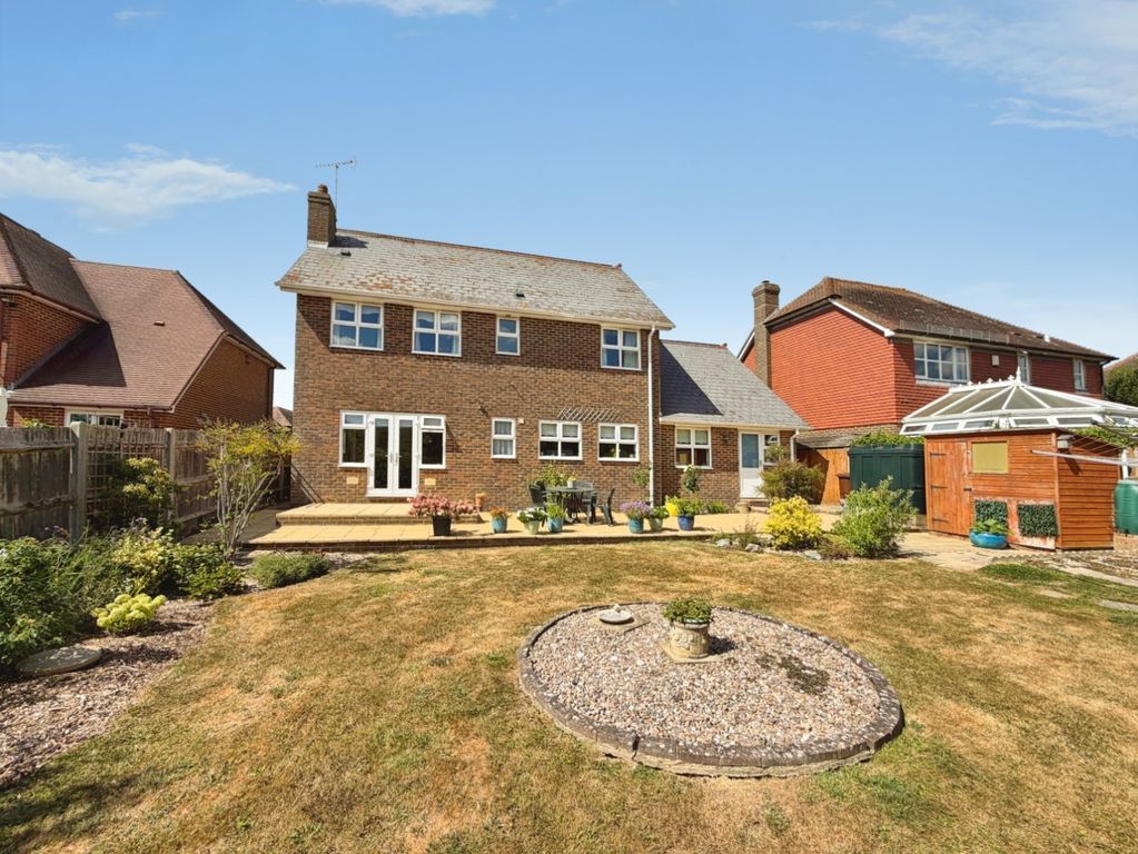 Property photo 2 of 18