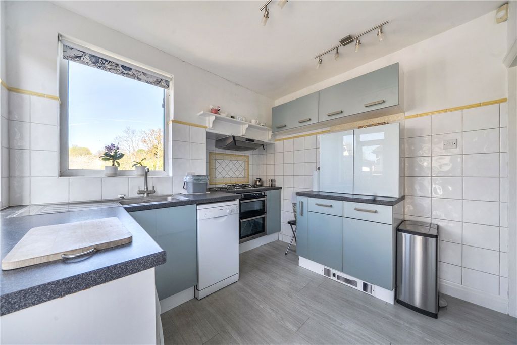 Property photo 2 of 19 Picture No. 06