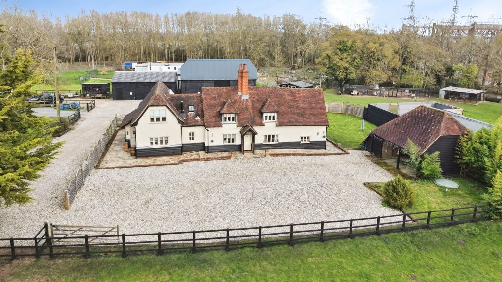 Property photo 1 of 20