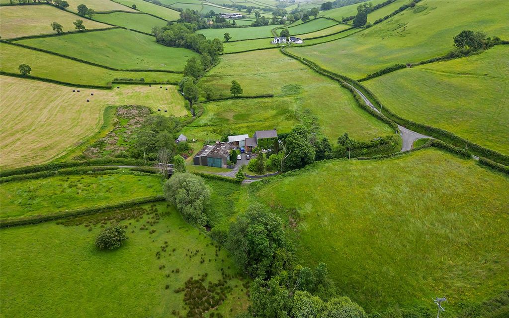 Property photo 1 of 49 Aerial