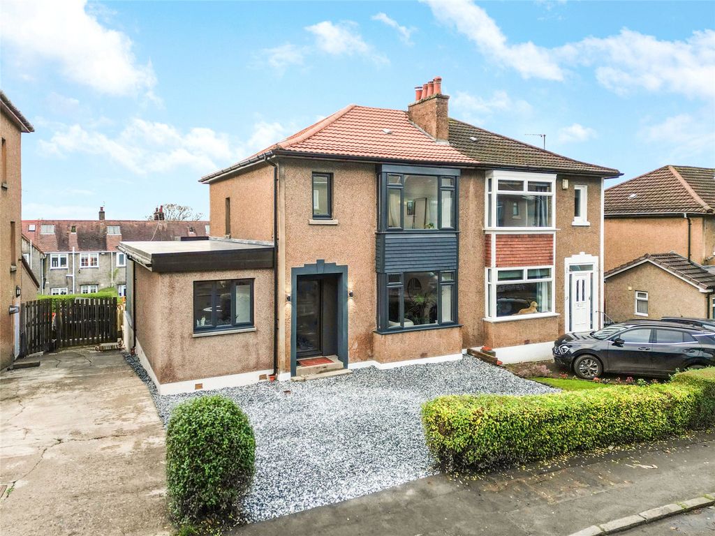 Property photo 1 of 35 Exterior