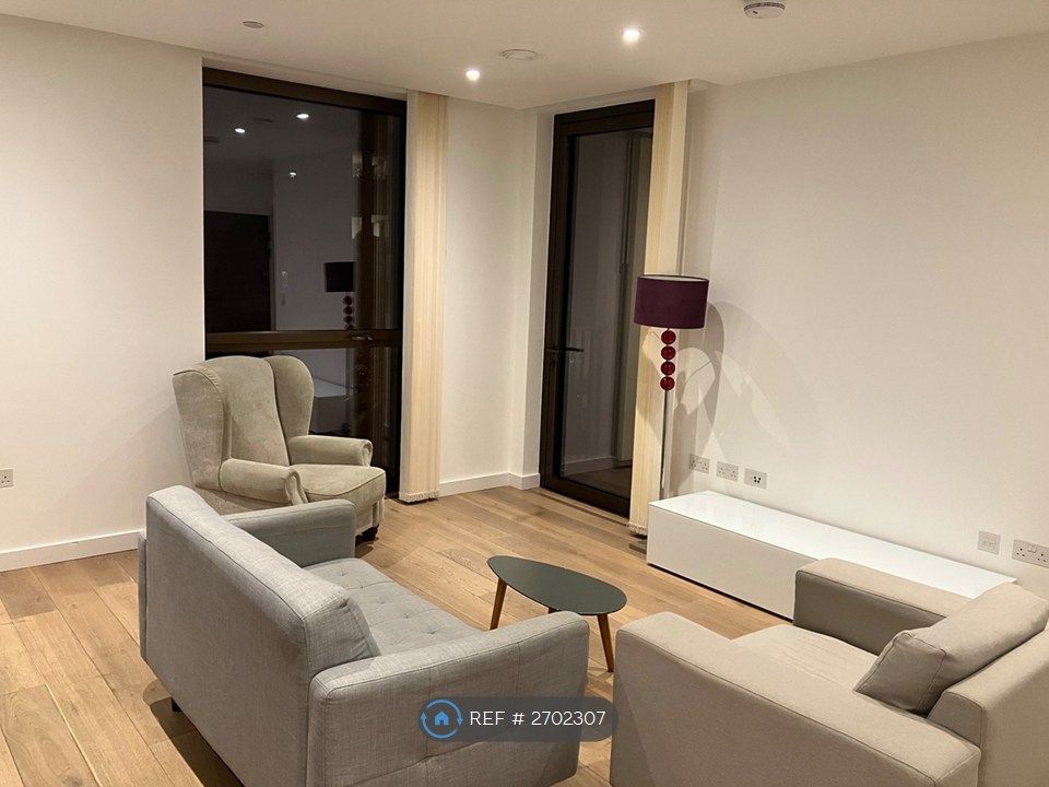 Property photo 1 of 6 Lounge