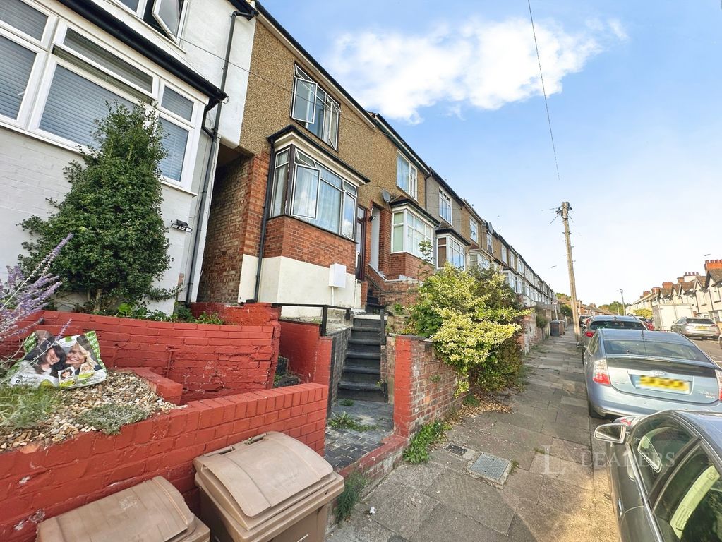 Property photo 1 of 23 Pbox-Img.Jpg