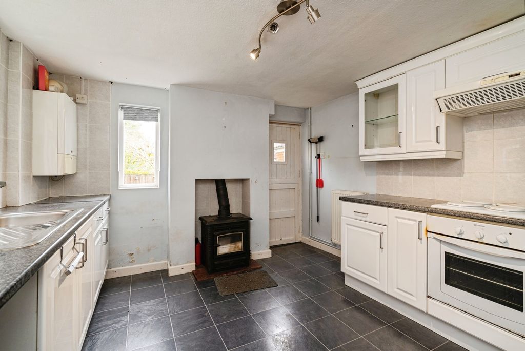 Property photo 3 of 20 Pbox-Img.Jpg