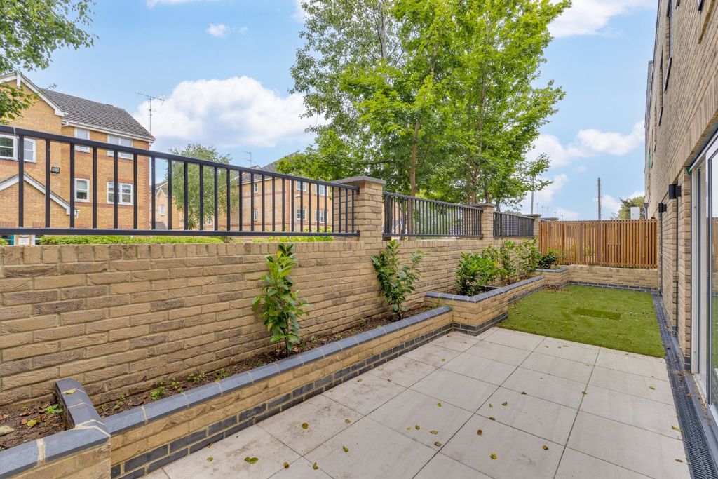 Property photo 3 of 10 Picture No. 38