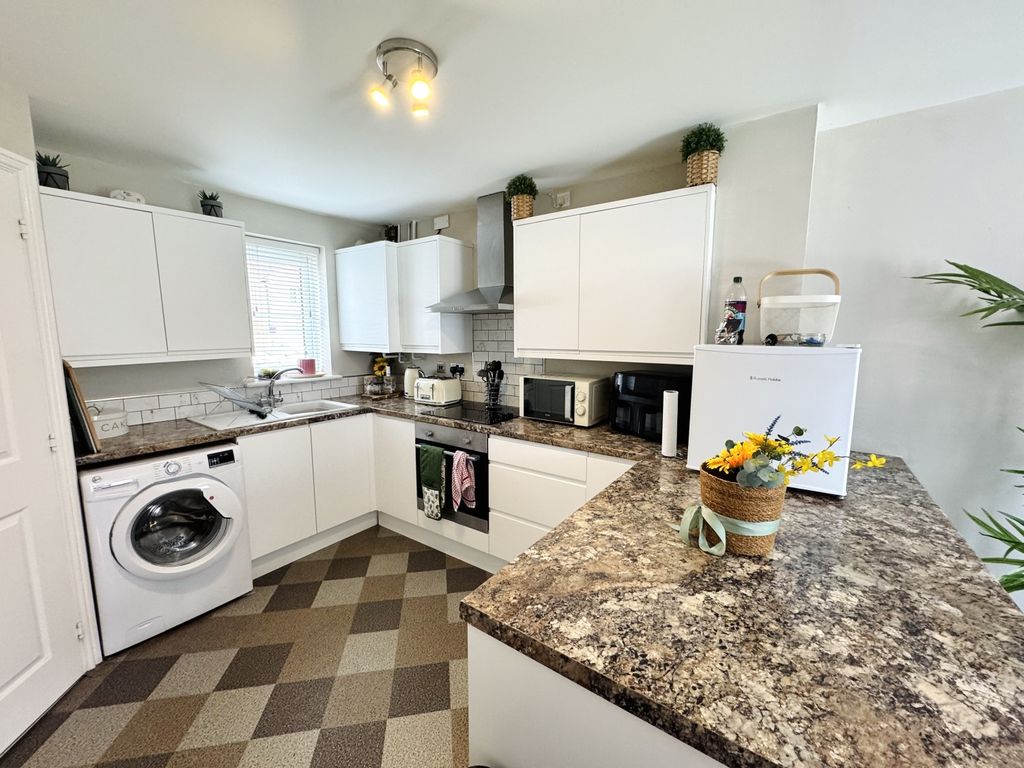 Property photo 2 of 15 Img_6528