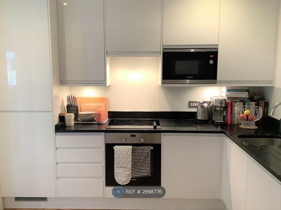 Property photo 3 of 11 Kitchen With Bosch Appliances