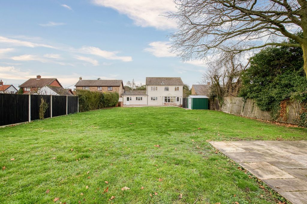 Property photo 2 of 24