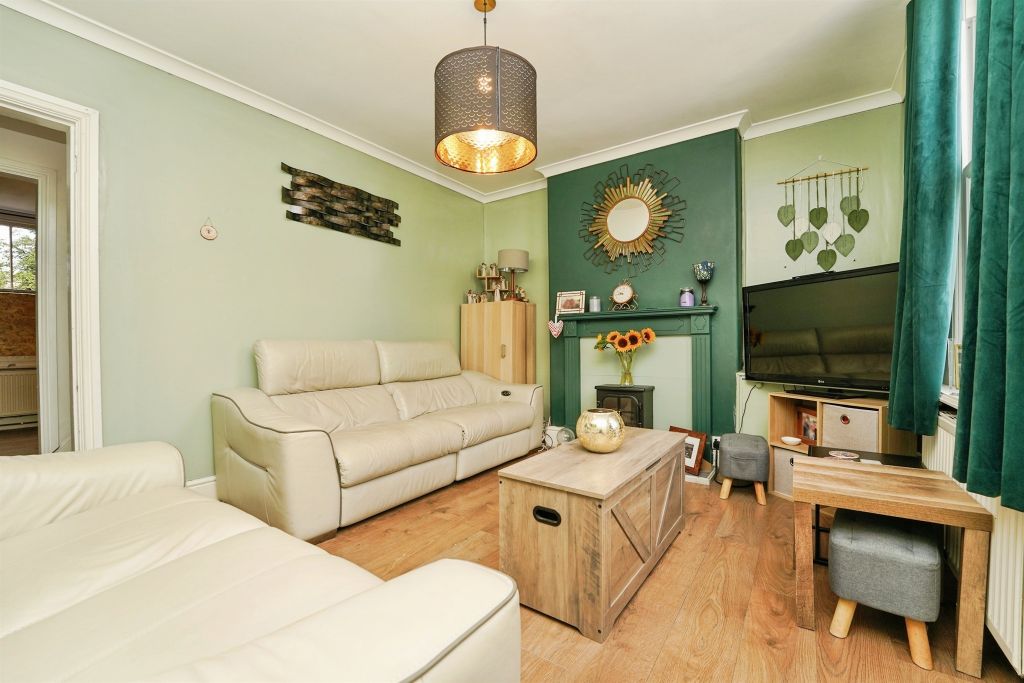 Property photo 2 of 22