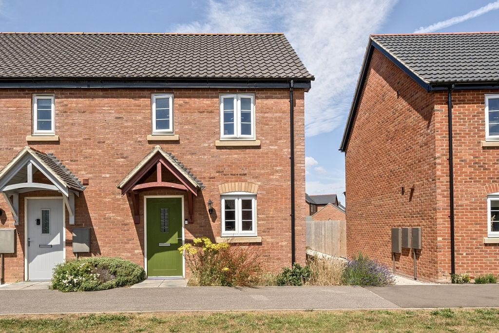 Additional image 19 of 2 bed end terrace house for saleDixon Place, Dunholme, Lincoln, Lincolnshire LN2