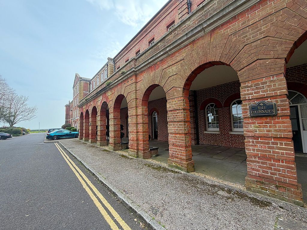 Property photo 3 of 13 Picture No. 01