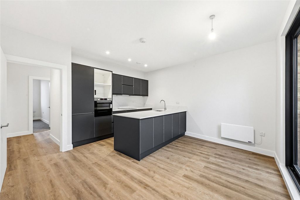 Property photo 1 of 13 Picture No. 06