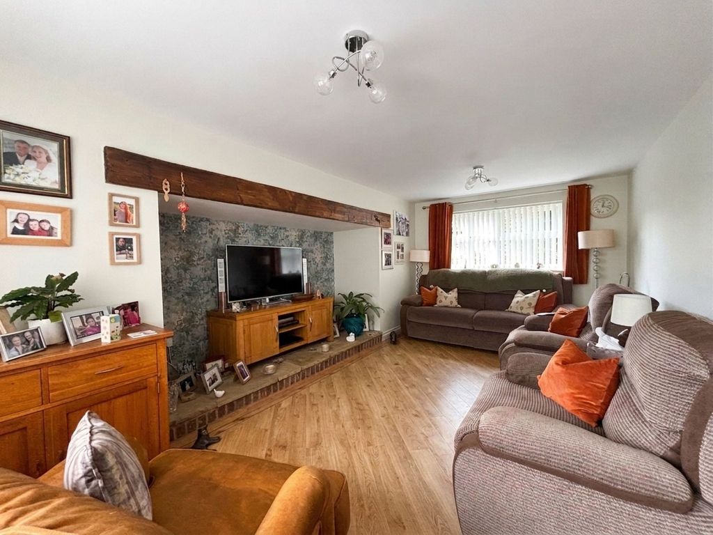 Property photo 3 of 24