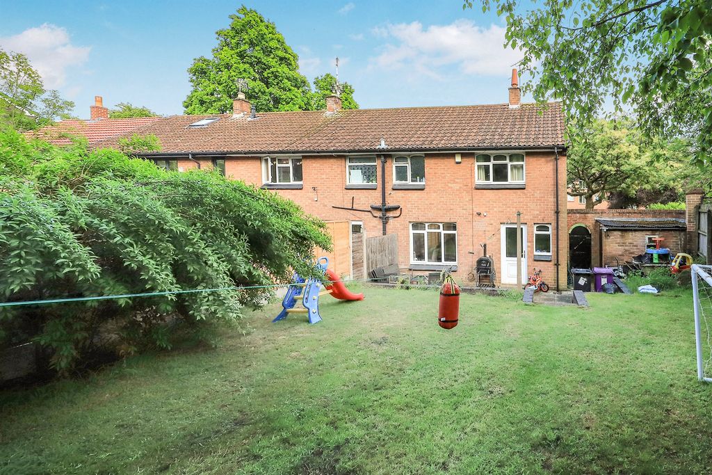 Property photo 2 of 16