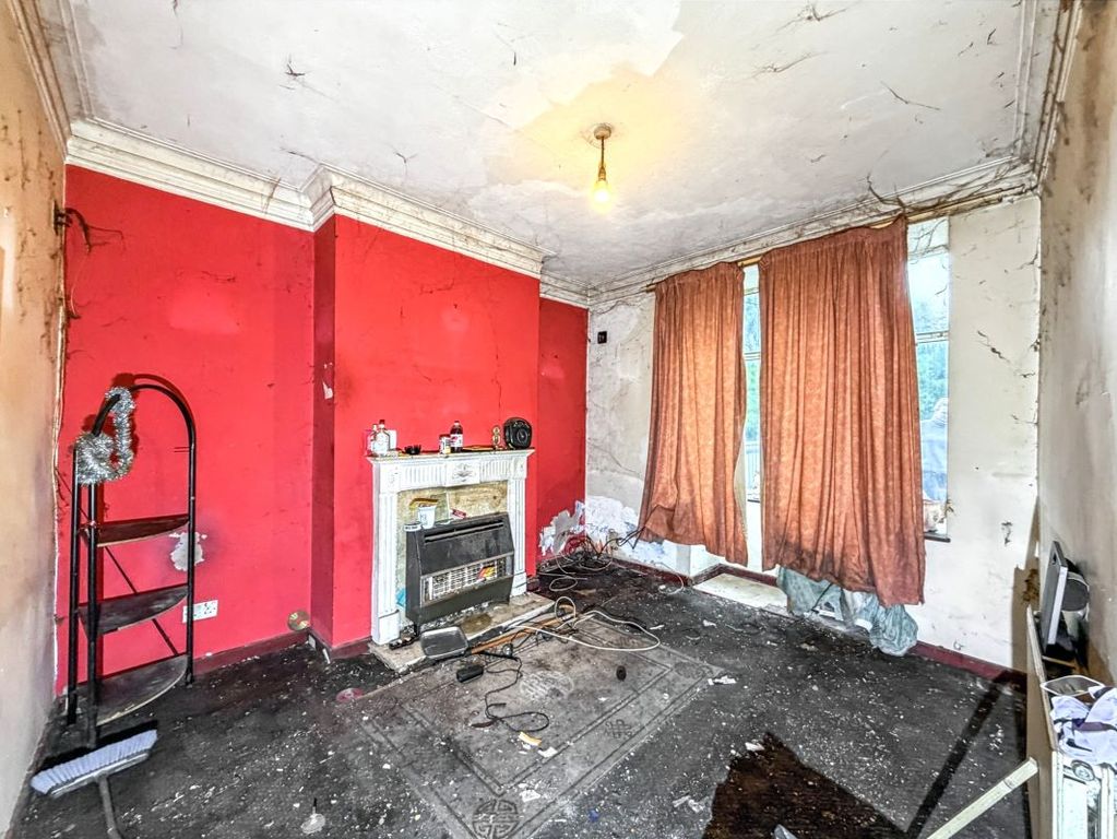 Property photo 2 of 16