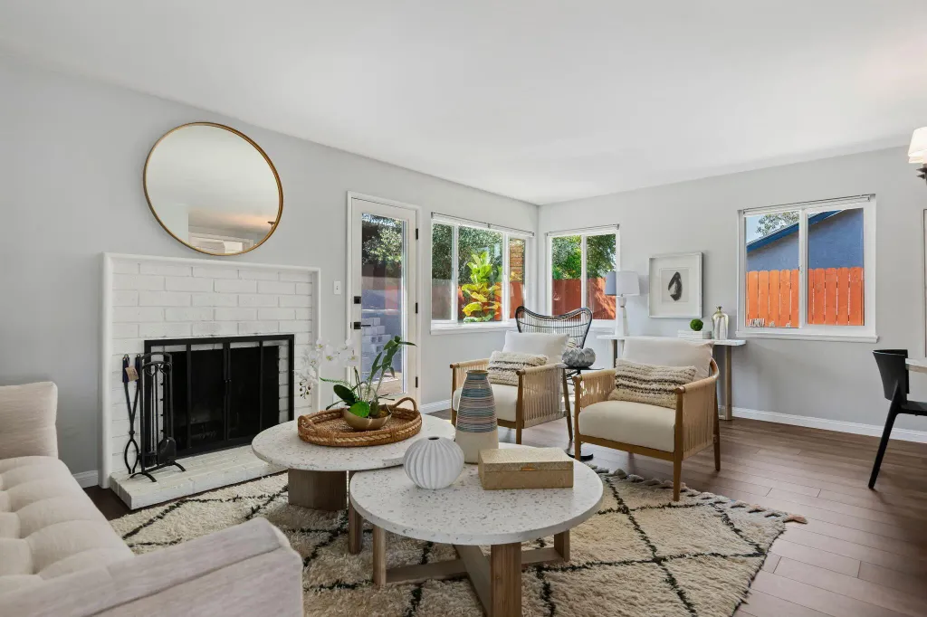 Property photo 2 of 10 <Alttext/>
