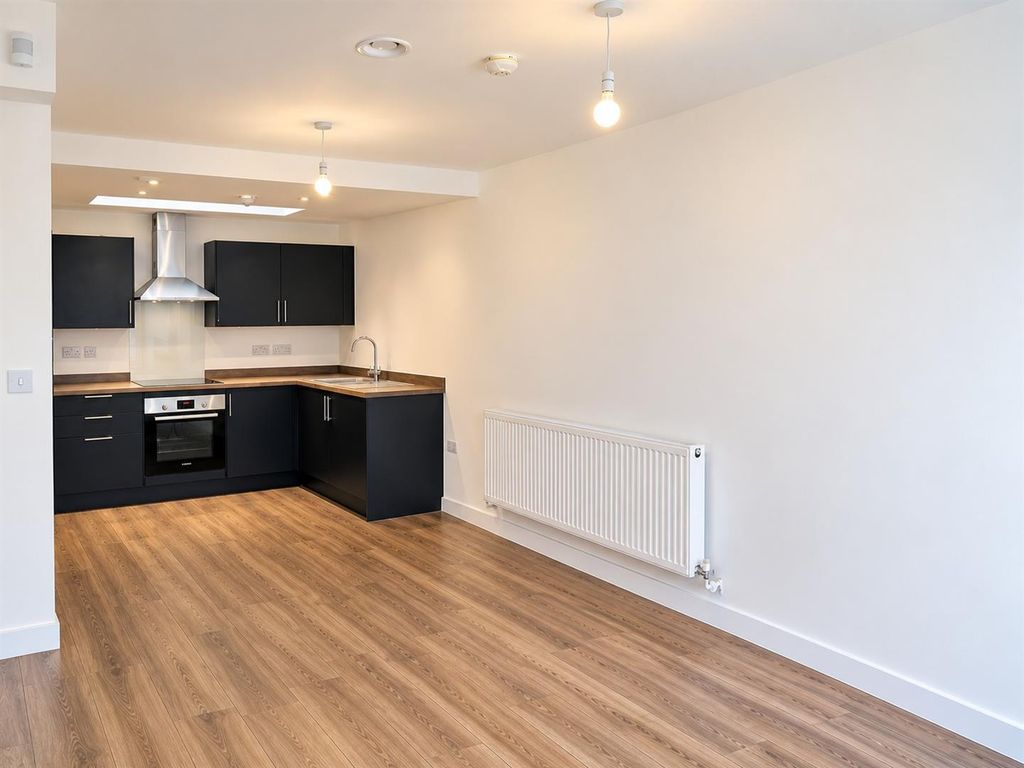 Property photo 3 of 24 26Norwaystreetnew3.Jpg