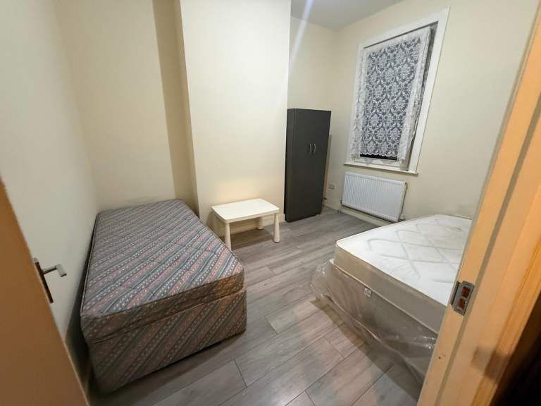 Property photo 2 of 3