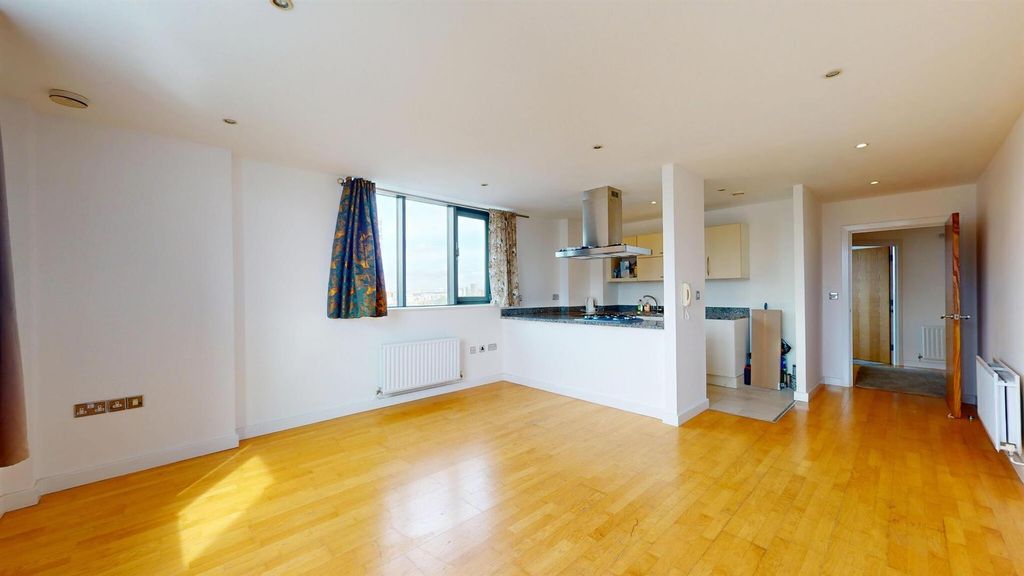 Property photo 1 of 11 689245Ff57F012Be21d4F54A_Cf10d0273Be44B91707Ef305A