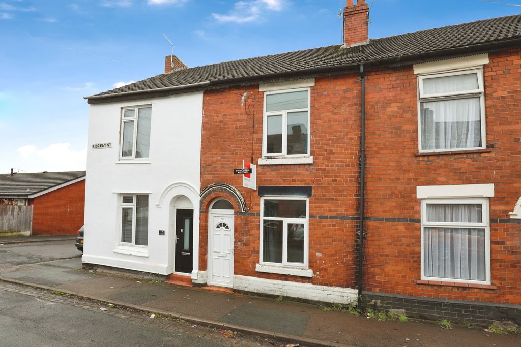 Property photo 1 of 19 Pbox-Img.Jpg