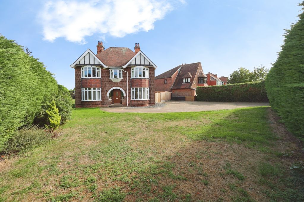 Property photo 1 of 27 5444780