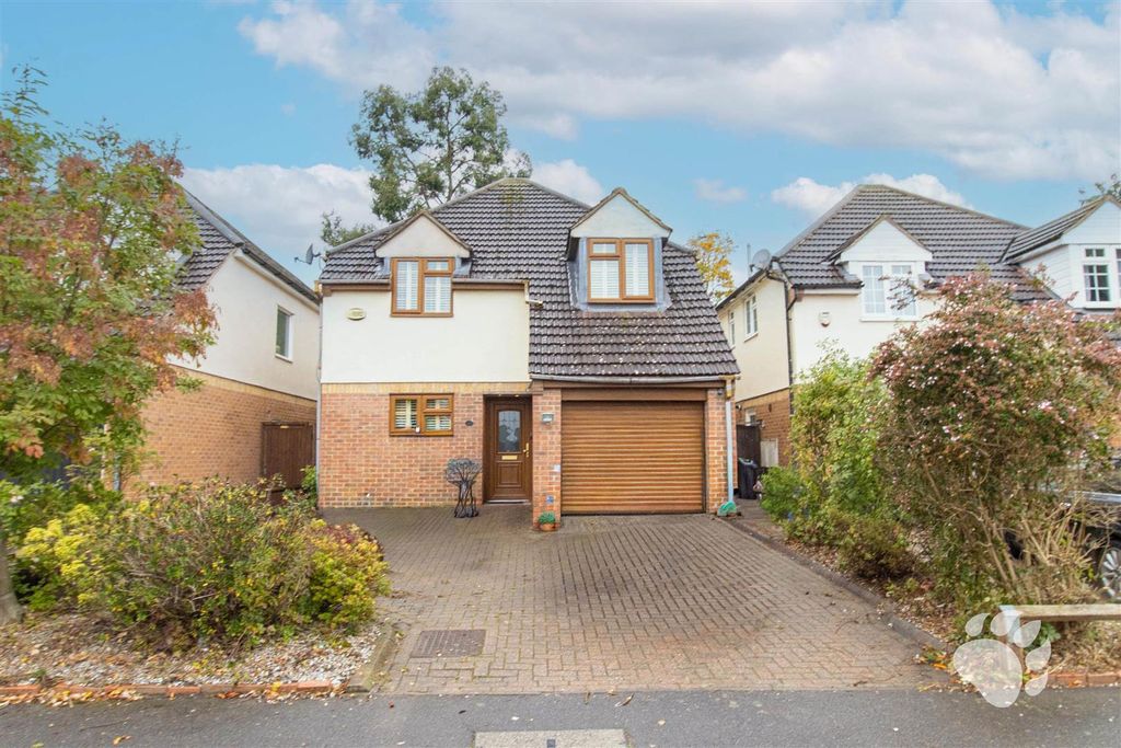 Property photo 1 of 25 Front