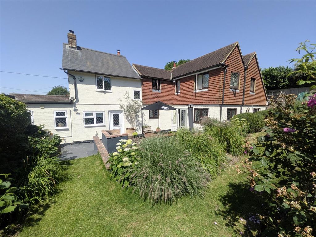 Property photo 1 of 43