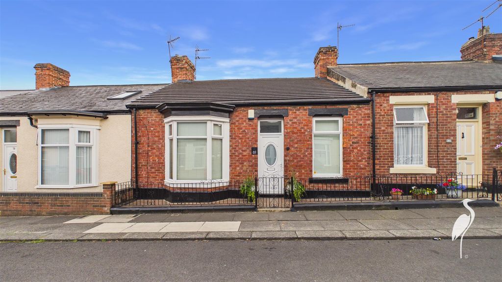 Property photo 1 of 21
