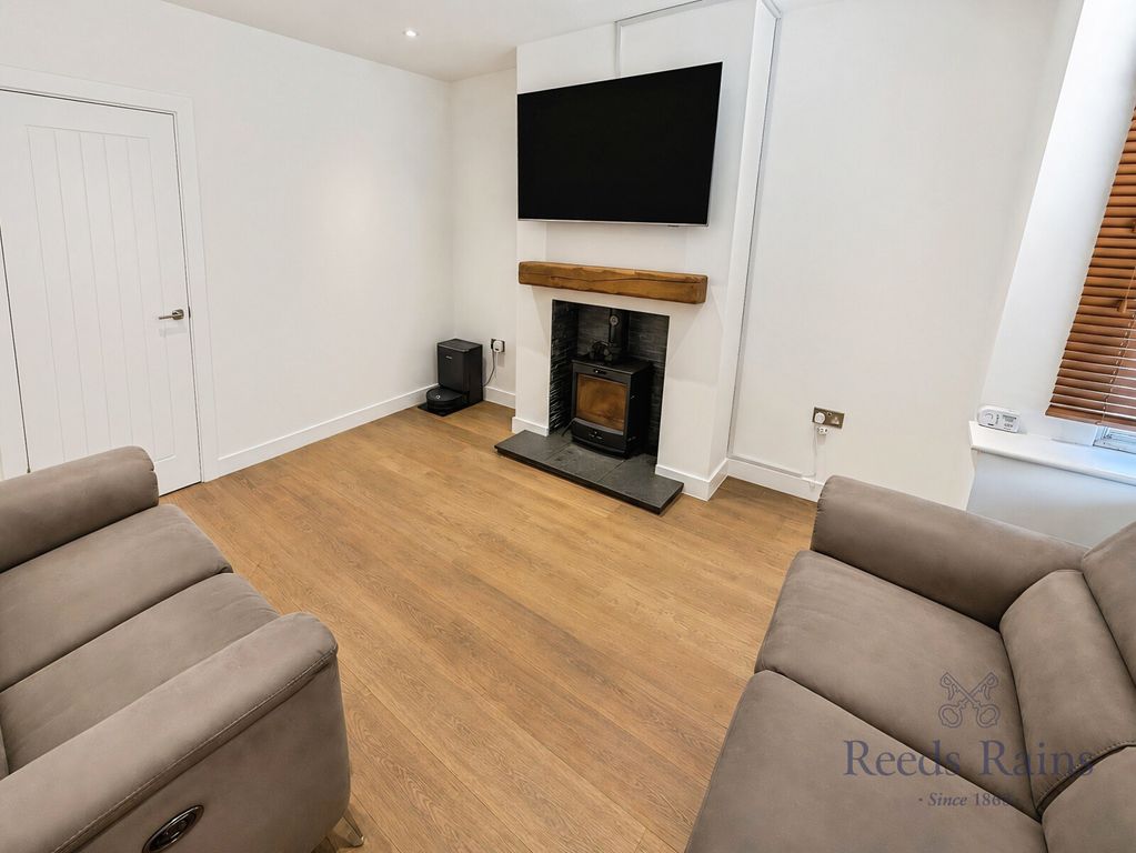 Property photo 2 of 12 Living Room