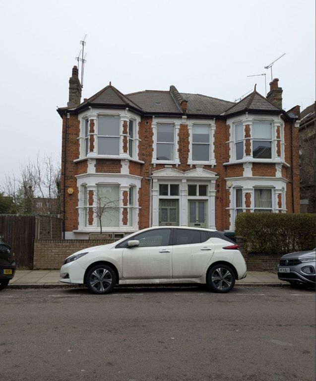 Property photo 1 of 6