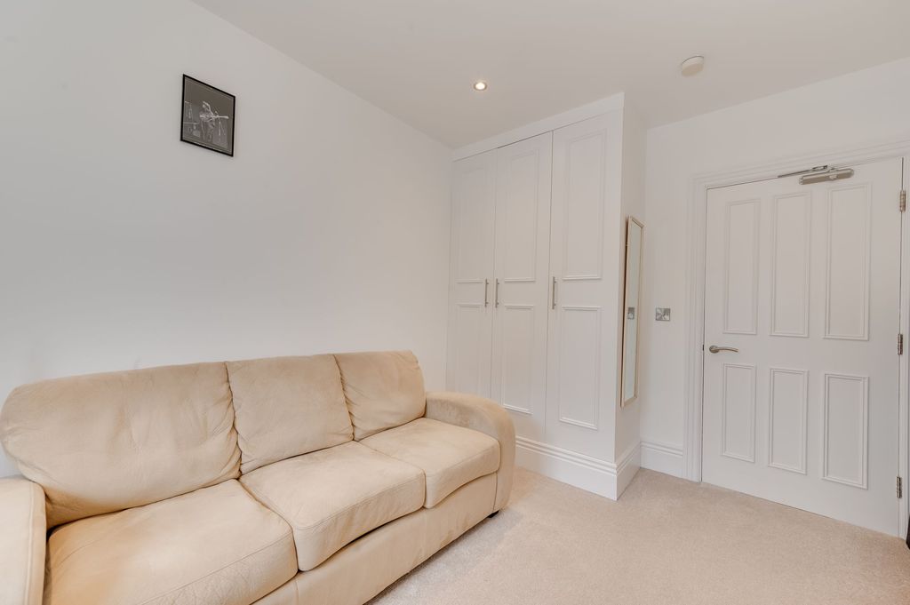 Additional image 9 of 2 bed flat for saleWestbourne Road, Westbourne Manor S10