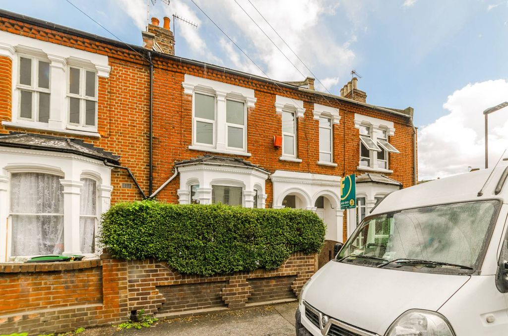 Property photo 2 of 11