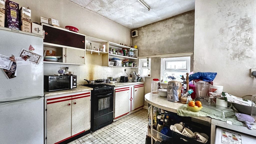 Property photo 2 of 24 Eac47764-F70c-42c8-9250-168A0Ab79F7d.Jpg