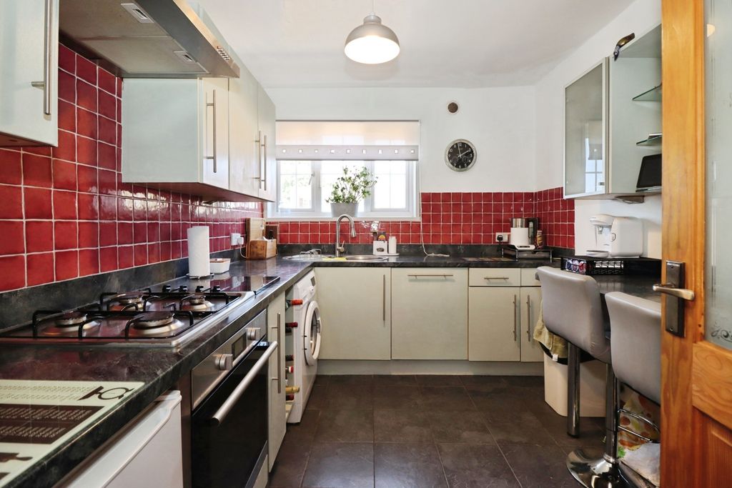 Property photo 1 of 16 Photo