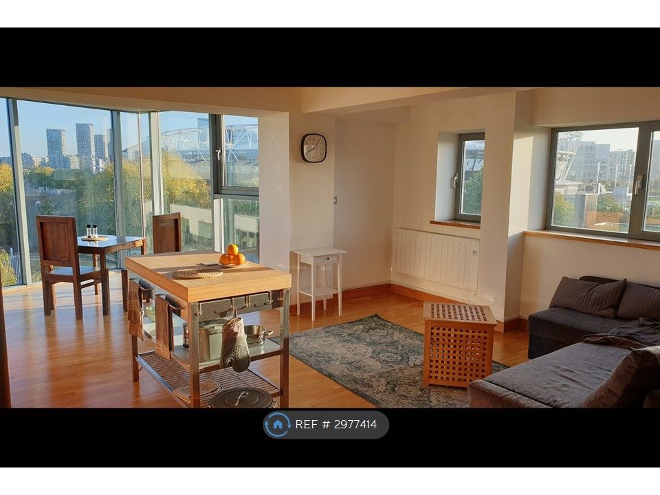 Property photo 1 of 24 Kitchen Living Room