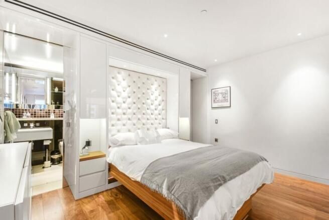 Property photo 1 of 12 Bedroom.Png