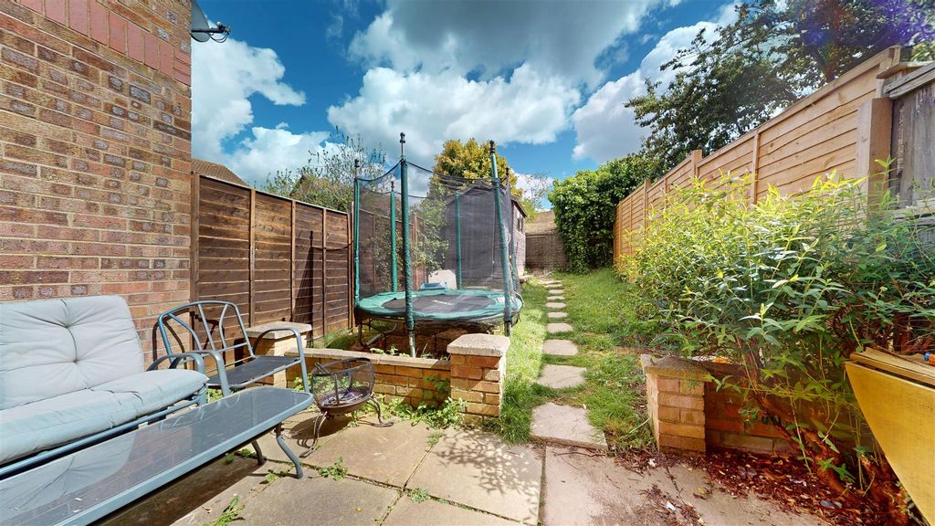 Property photo 2 of 11 04232026_133020.Jpg