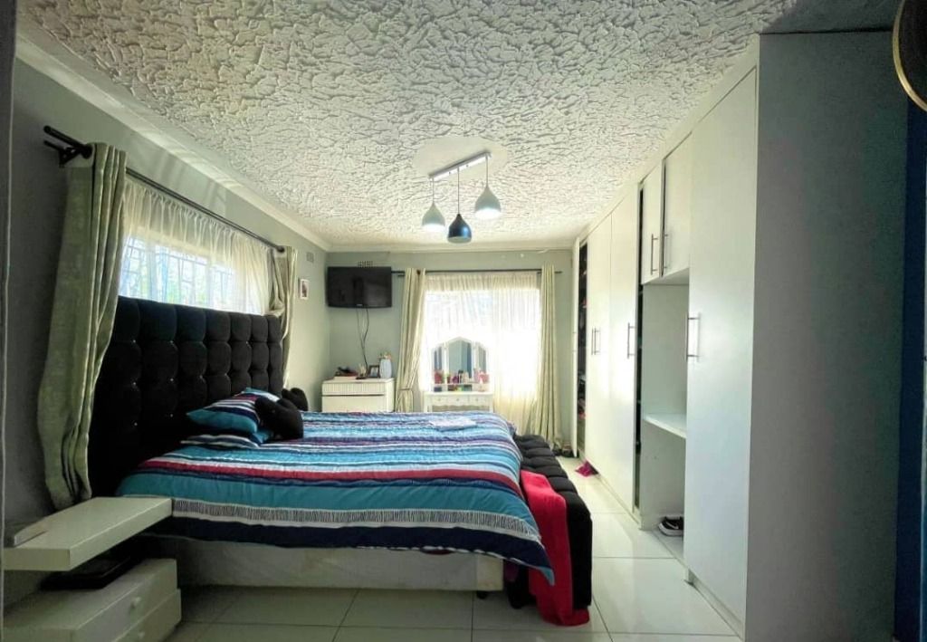 Property photo 3 of 9