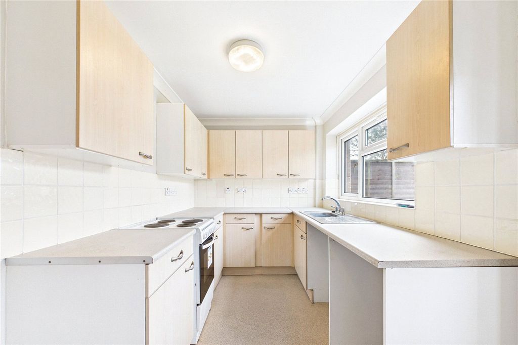 Property photo 2 of 12 Picture No. 03